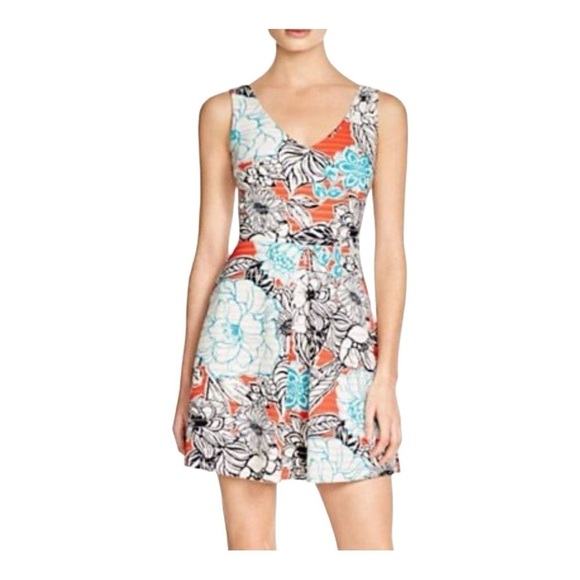 SOPRANO, WOMENS COLORFUL, FLORAL DRESS. SLEEVELESS CASUAL PULLOVER. SIZE M - Picture 1 of 7